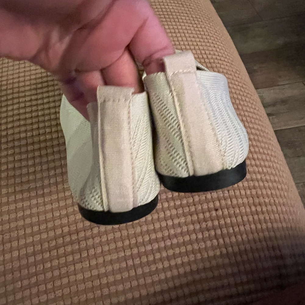 Tan Flats Pointed Toe Dress Shoes - Picture 3 of 6